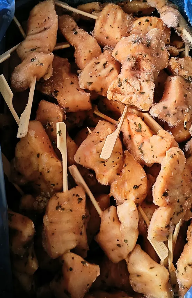 mini brocheta de pollo_.webp