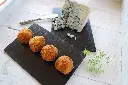 MINI CROQUETA CABRALES CON PASAS